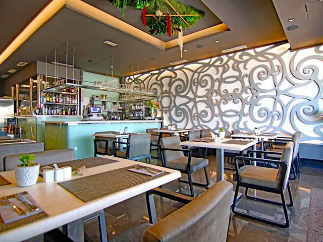 bella bia restaurant cabo roig gallery interior 1